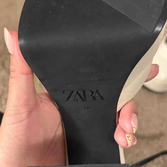 Zara Women's White Platform Heels - Picture 5 of 6
